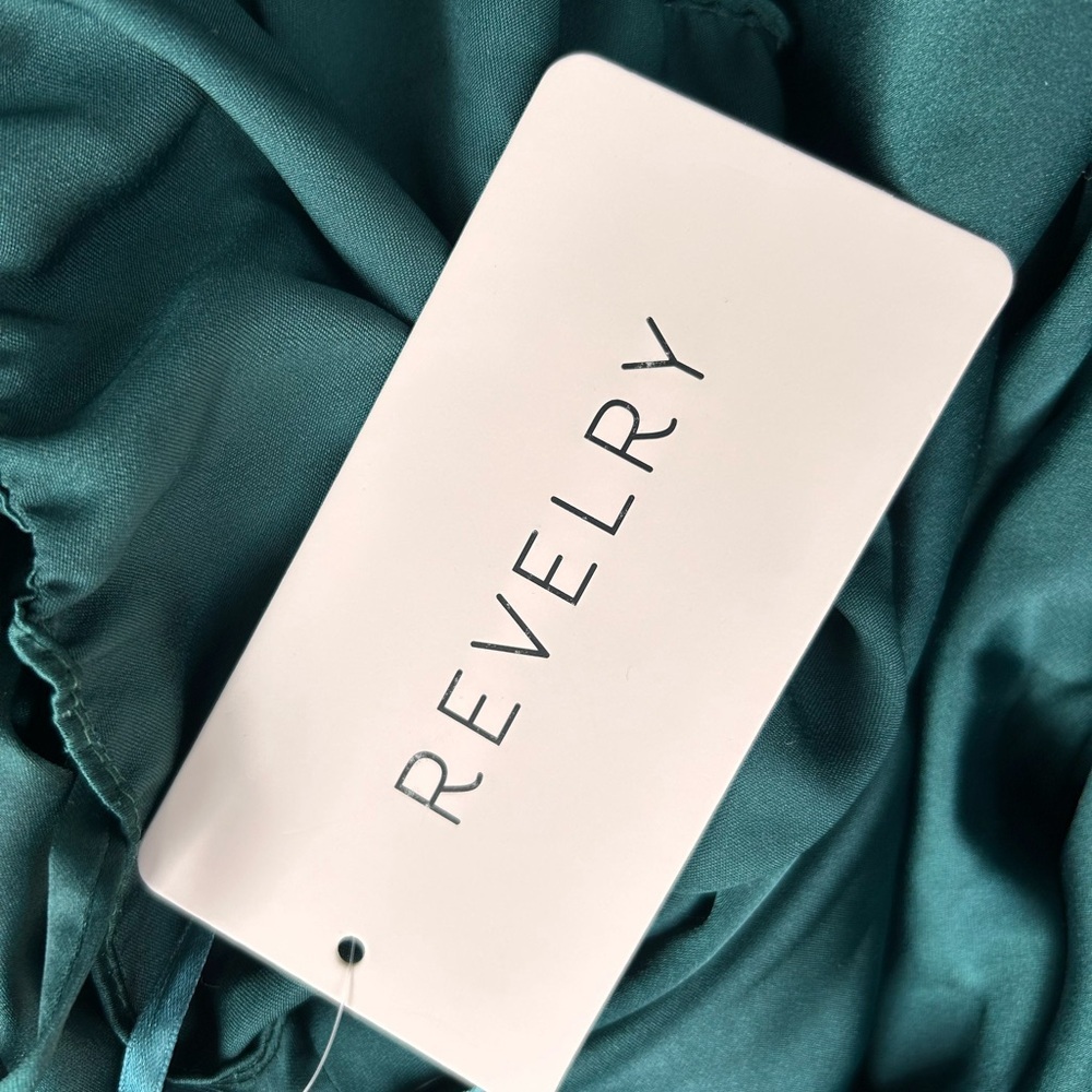 Revelry Nadia Satin Dress classic emerald Green size 2 - Picture 5 of 8